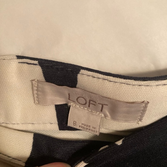 Loft pleated A line skirt - Picture 3 of 5